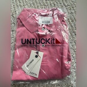UNTUCKit Men's Vibrant Pink Polo, size large, wrinkle, free brand new with tags